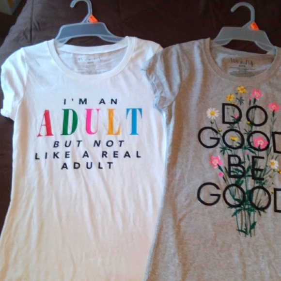 Wound Up Tops - NWT 2 Tshirts Size Medium